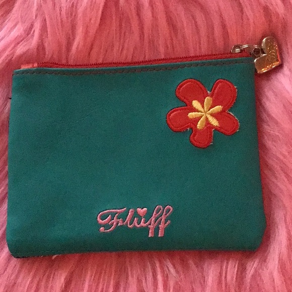 NWOT💗Fluff🧁 darling zip-purse w embroidered details 💖 - Picture 3 of 9